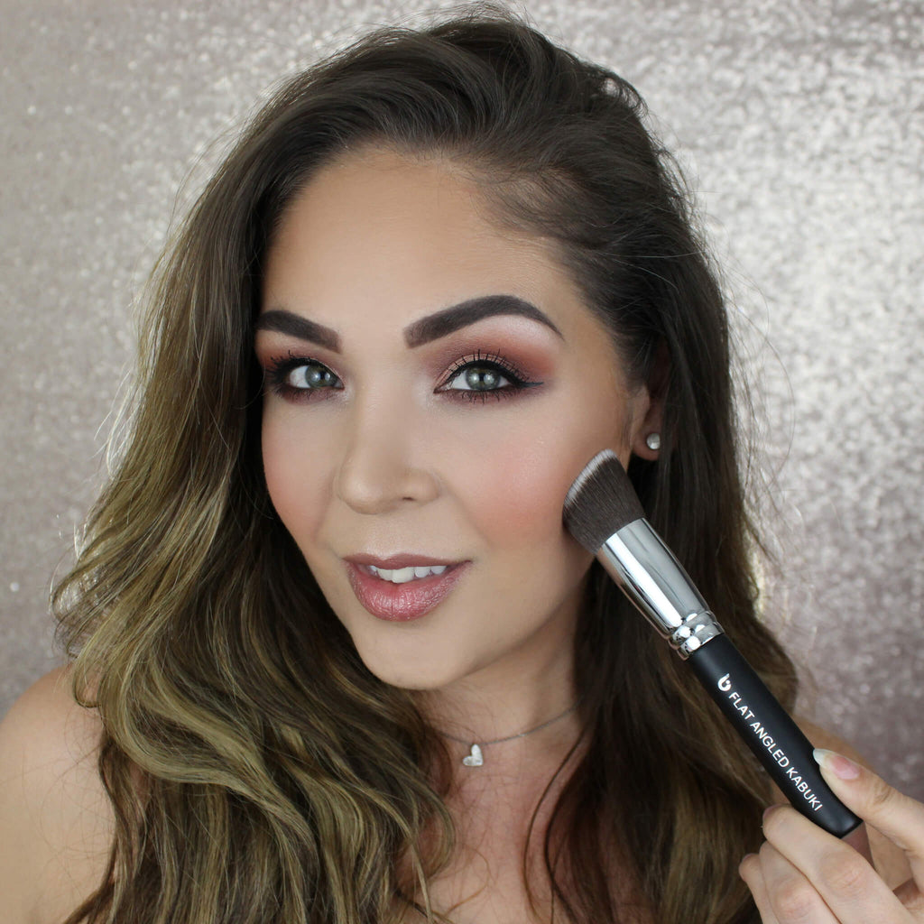 Buy the 5 Piece Kabuki Makeup Brush Set by Beauty Junkees