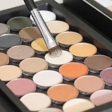 pro All Over Shader Makeup Brush
