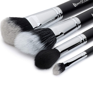 pro Contour & Highlighting Makeup Brush Set with Case