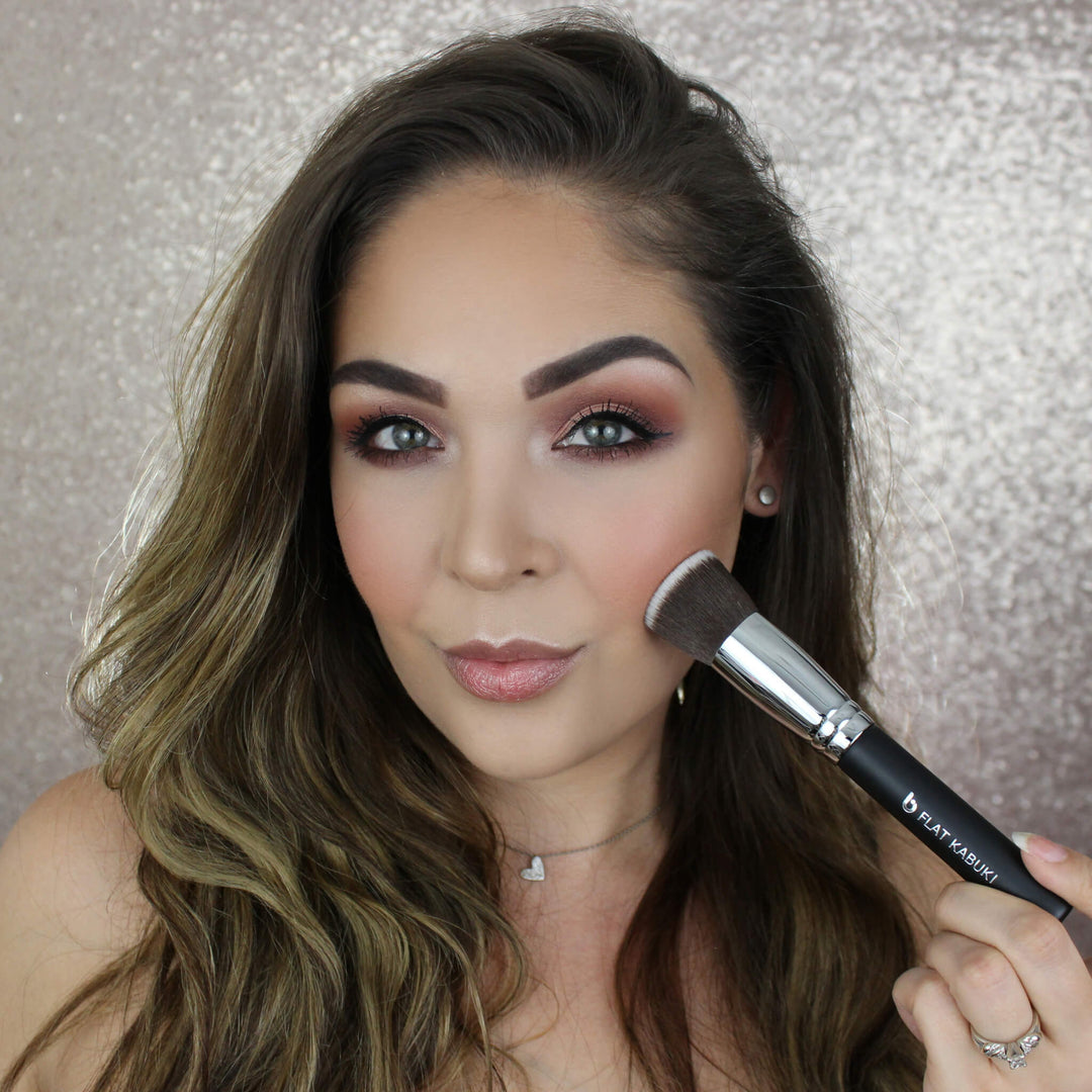 Buy the 5 Piece Kabuki Makeup Brush Set by Beauty Junkees