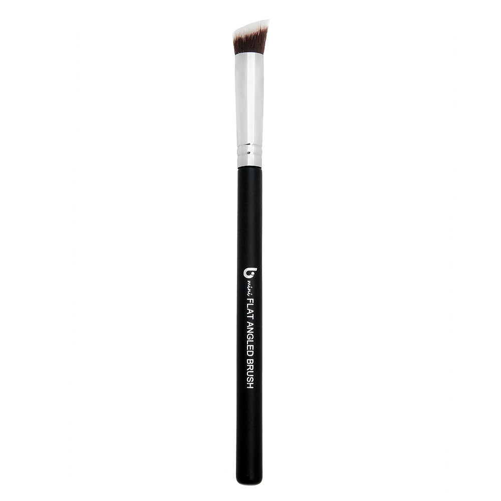 Buy the mini Flat Angled Kabuki Makeup Brush by Beauty Junkees